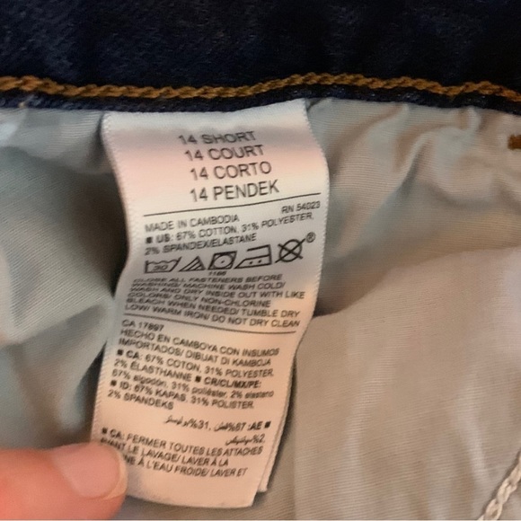 Old  Navy Women’s Pop Icon Skinny Jeans Size 14 Short Mid Rise Casual Modest - Picture 4 of 6